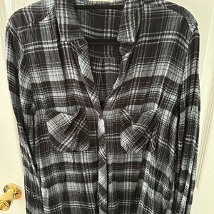 Bella Dahl Navy, Black and White Plaid Shirt